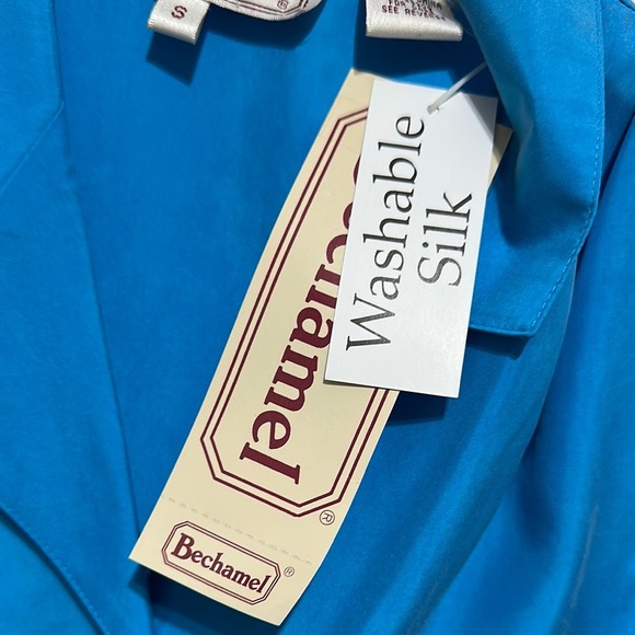 Bechamel Blue Sleeveless Blouse - Picture 3 of 4